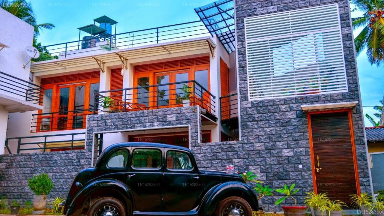 Kings Villa