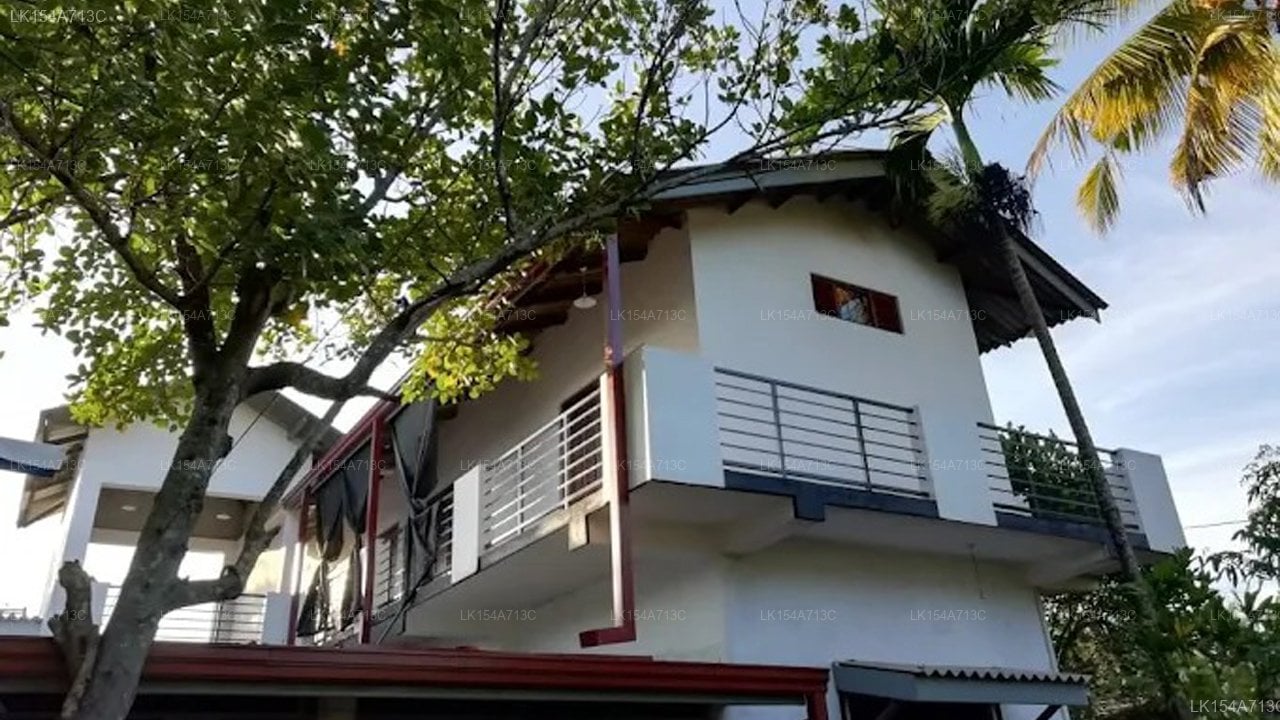 BAS HOME STAY