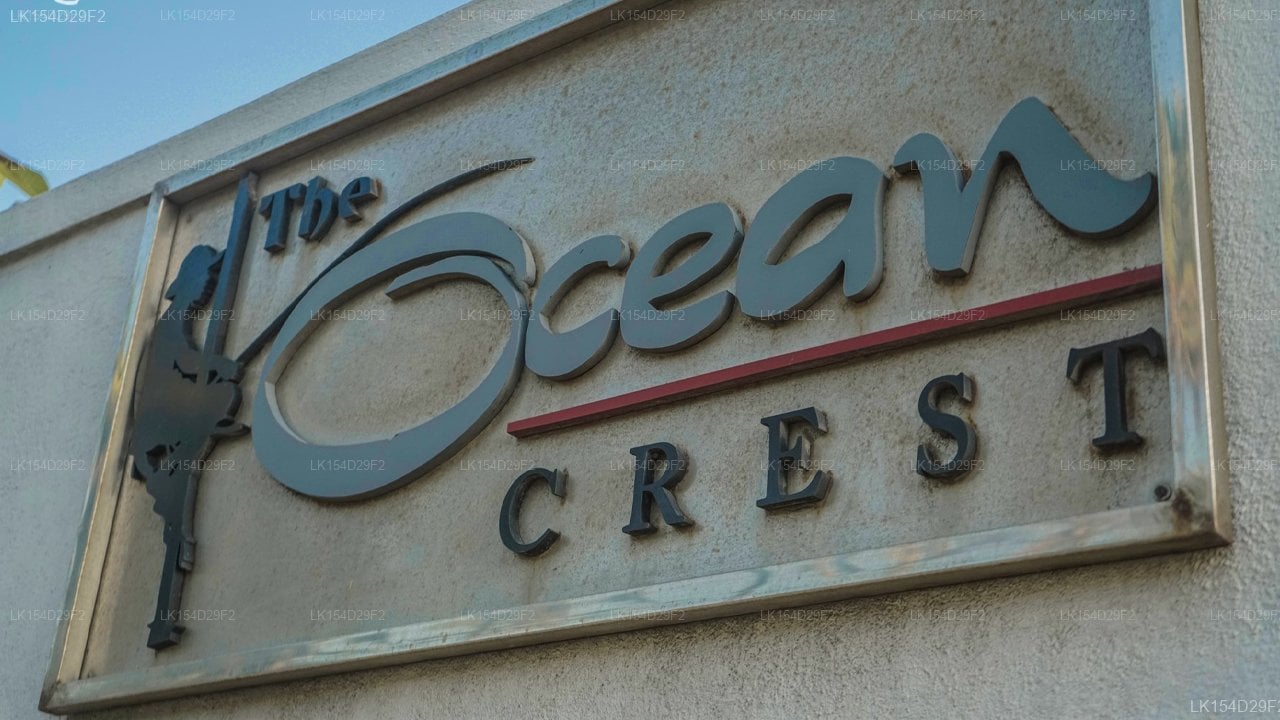 Ocean Crest Hotel