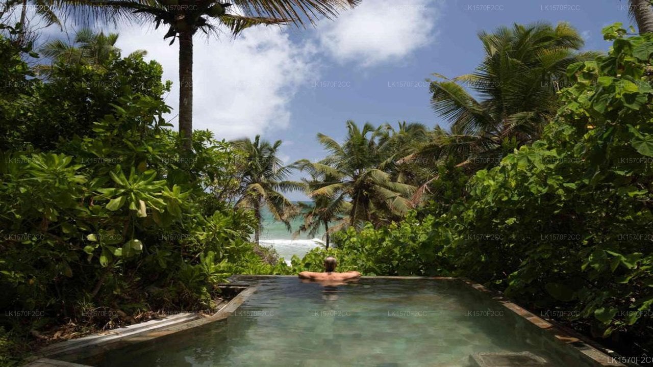 Sama Retreats