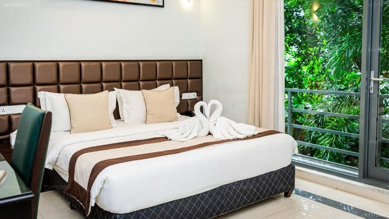 Viveka Hotel Colombo