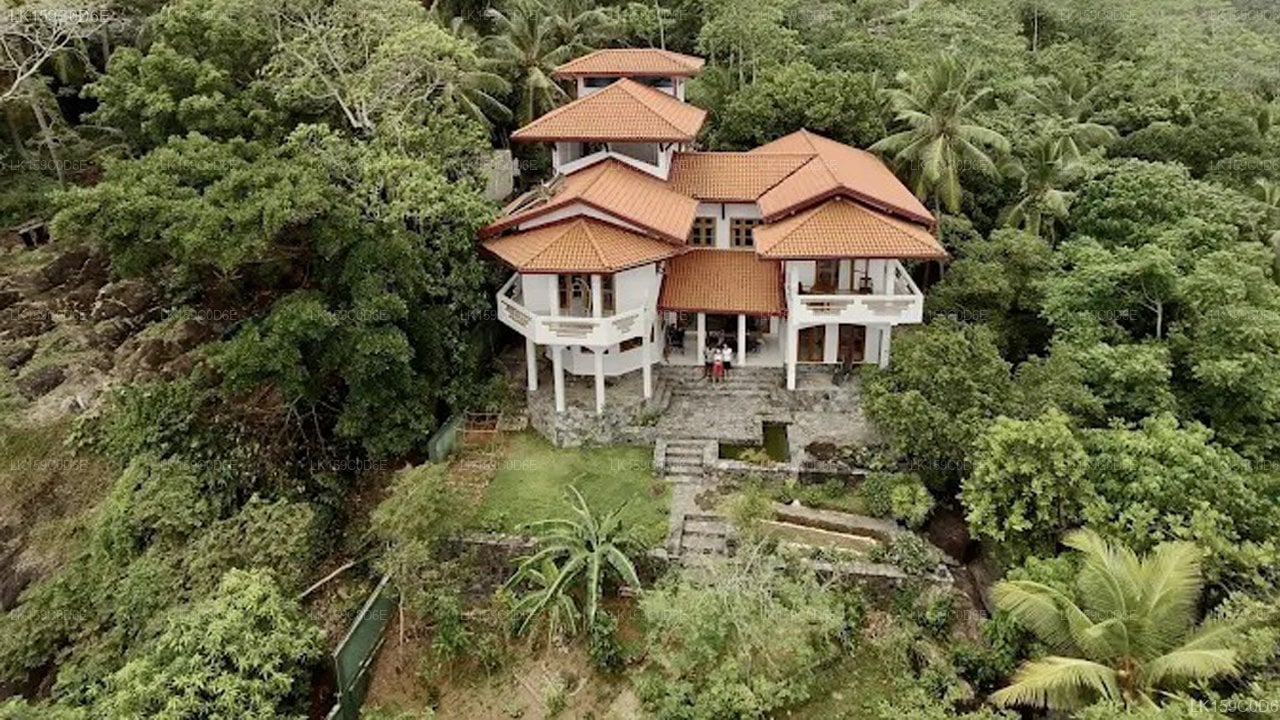 Treehouse Villas