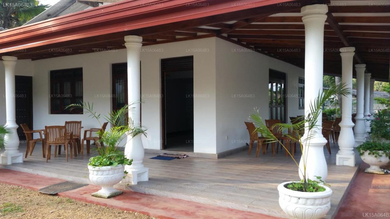 Kandyan Rest