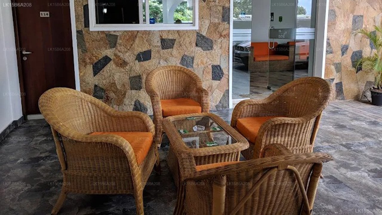 Hotel Travellers Nest Kandy