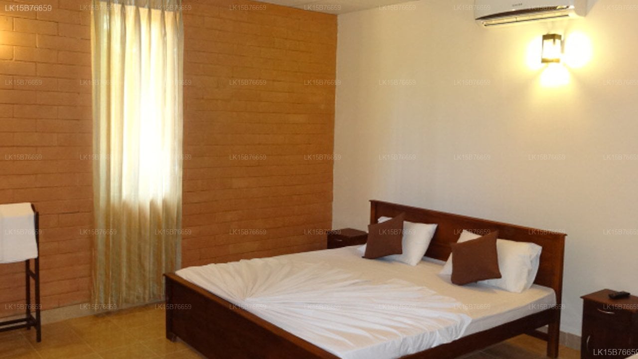 Hotel Sannasa