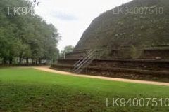 Dedigama Suthighara Stupa