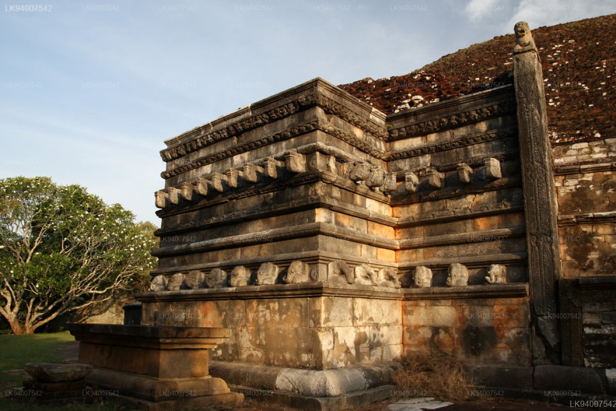 maha wahalkada