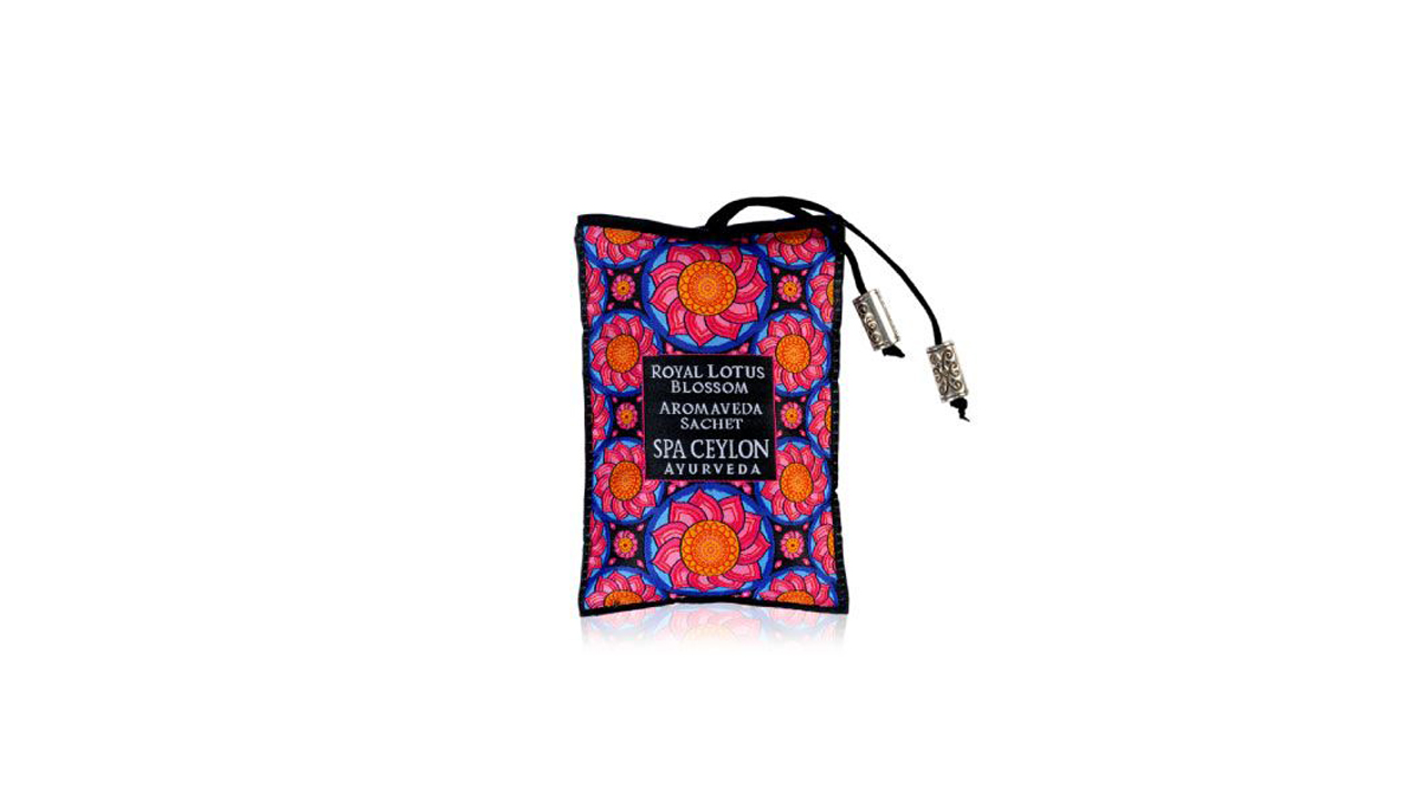 Spa Ceylon Pink Lotus Almond - Aromaveda Sachet (45g)