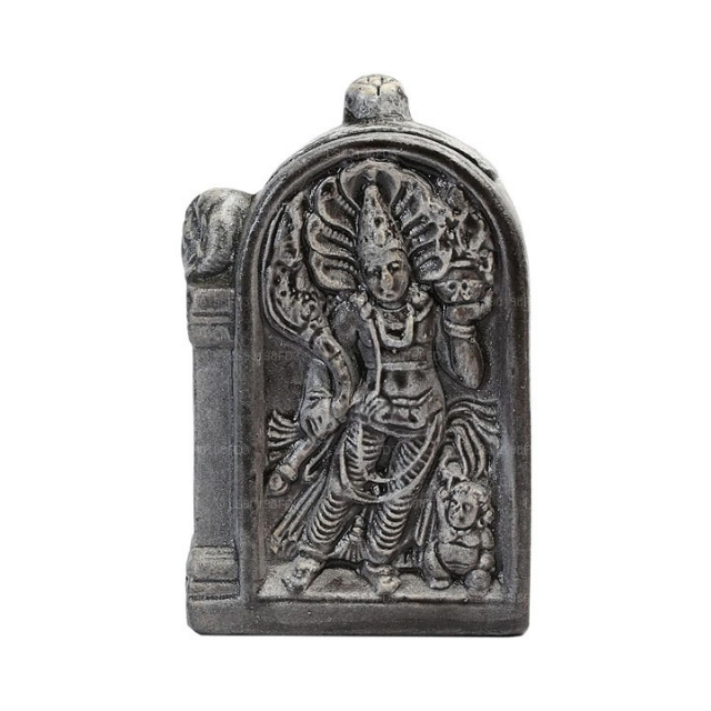 Lakpura® Heritage Collection Guard Stone