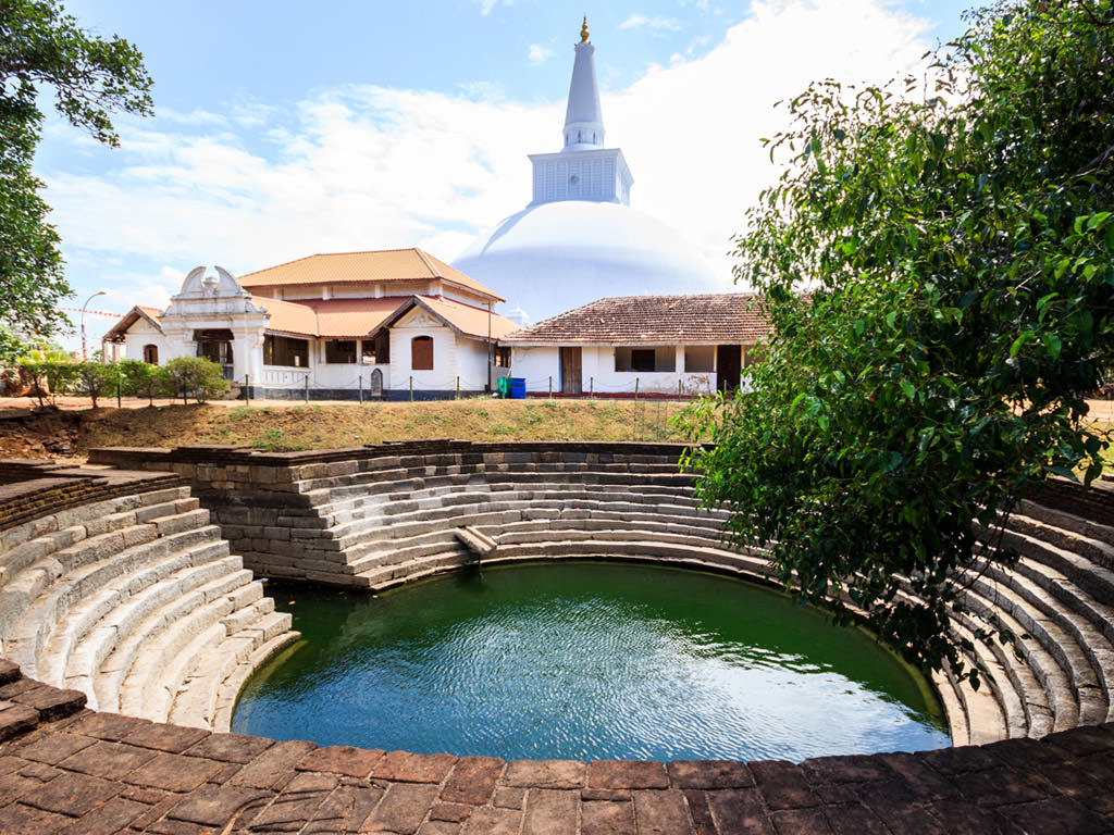 Anuradhapura Buddhist Icons Tour from Sigiriya City