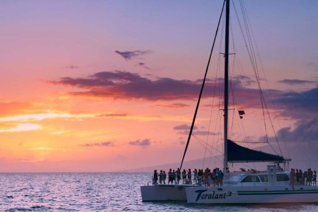 3-hour Private Sunset Cruise from Mirissa City