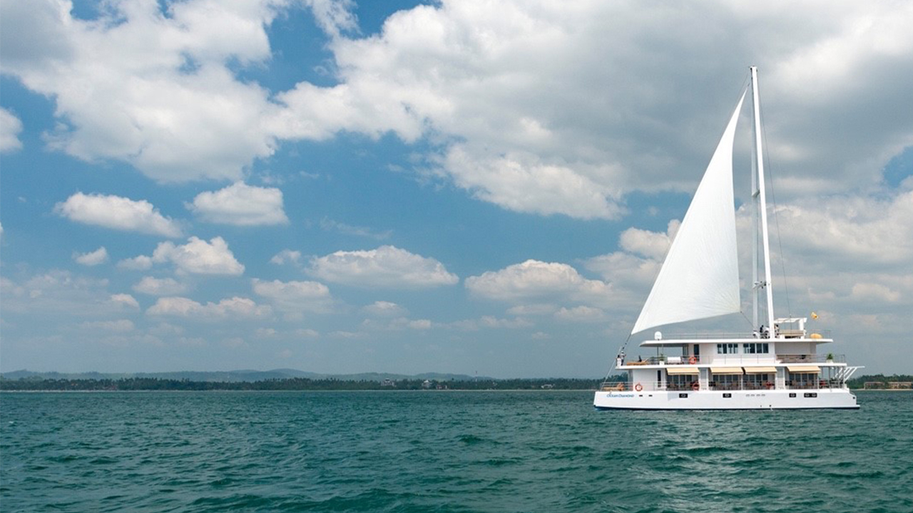 One night cruise on Ocean Diamond from Trincomalee City