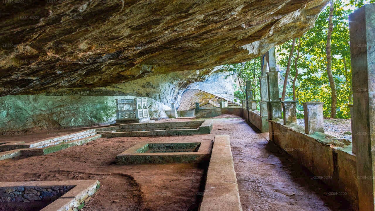 Explore Belilena Cave from Colombo City