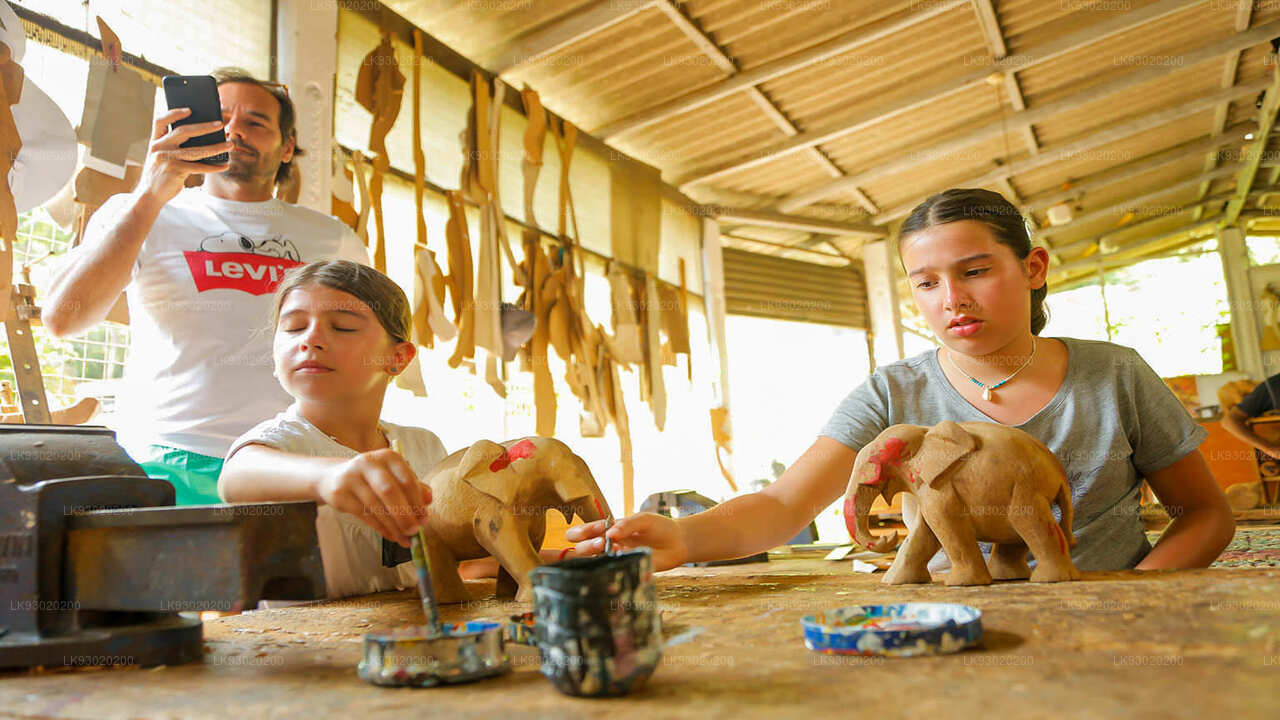 Wood Carving and Painting Experience from Kandy City