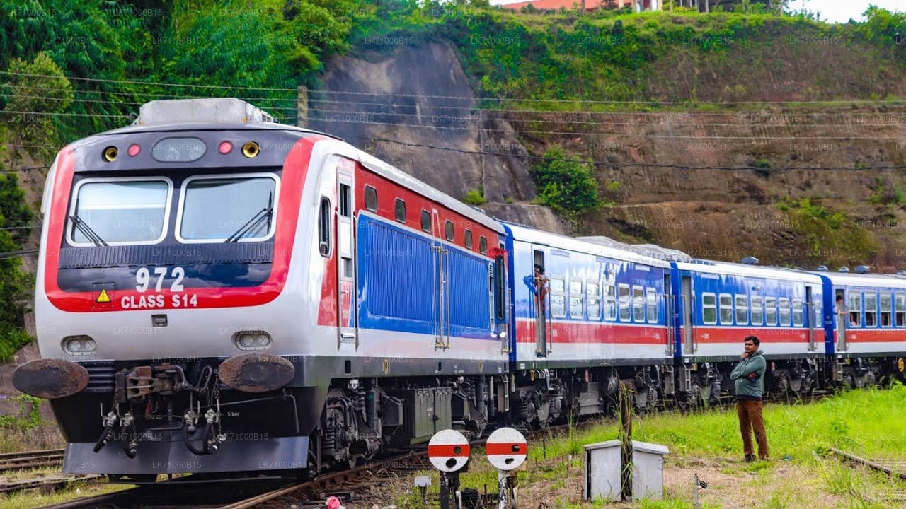 Badulla to Colombo Train Tickets (Train № 1002 "Denuwara Menike")