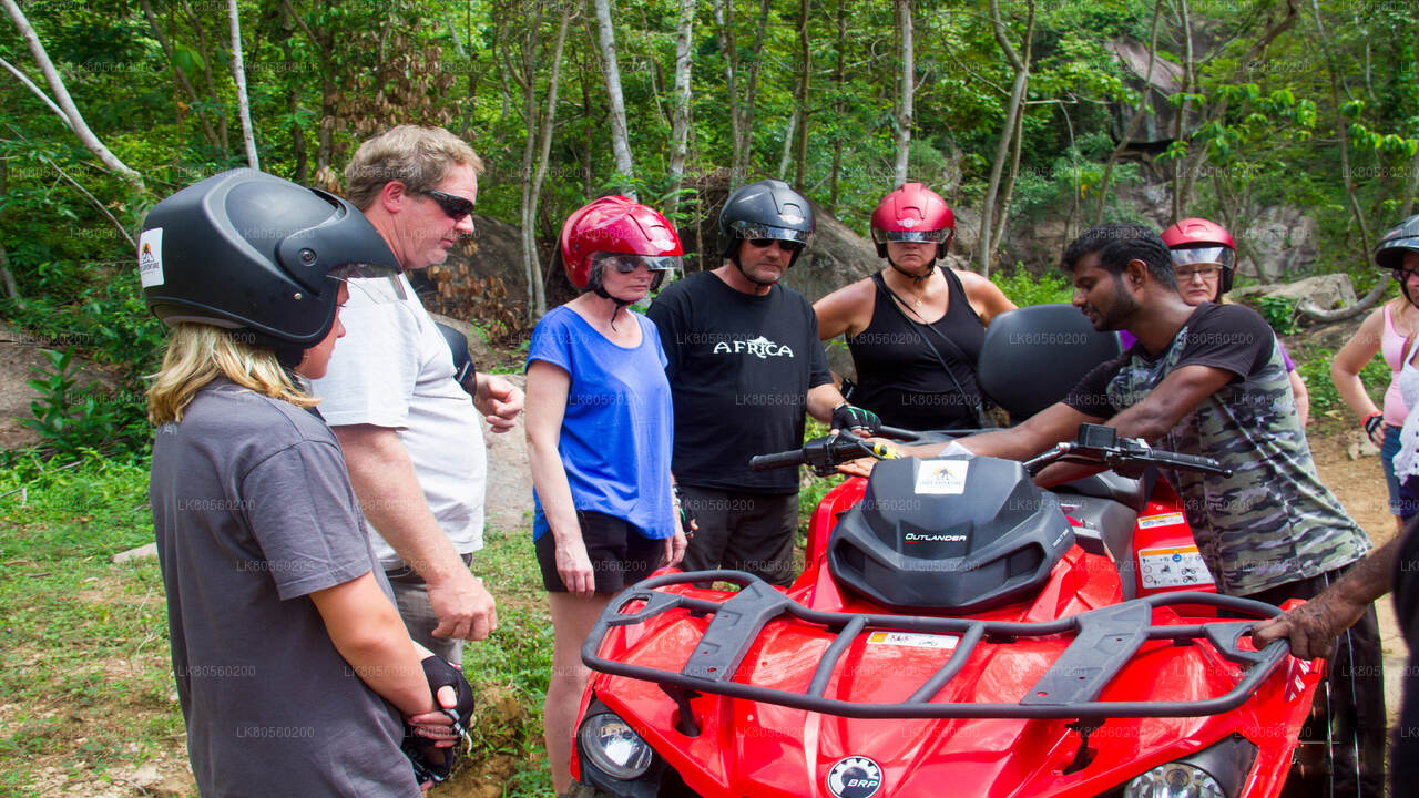Avventura in ATV a Rocky Hill Park da Gampaha City