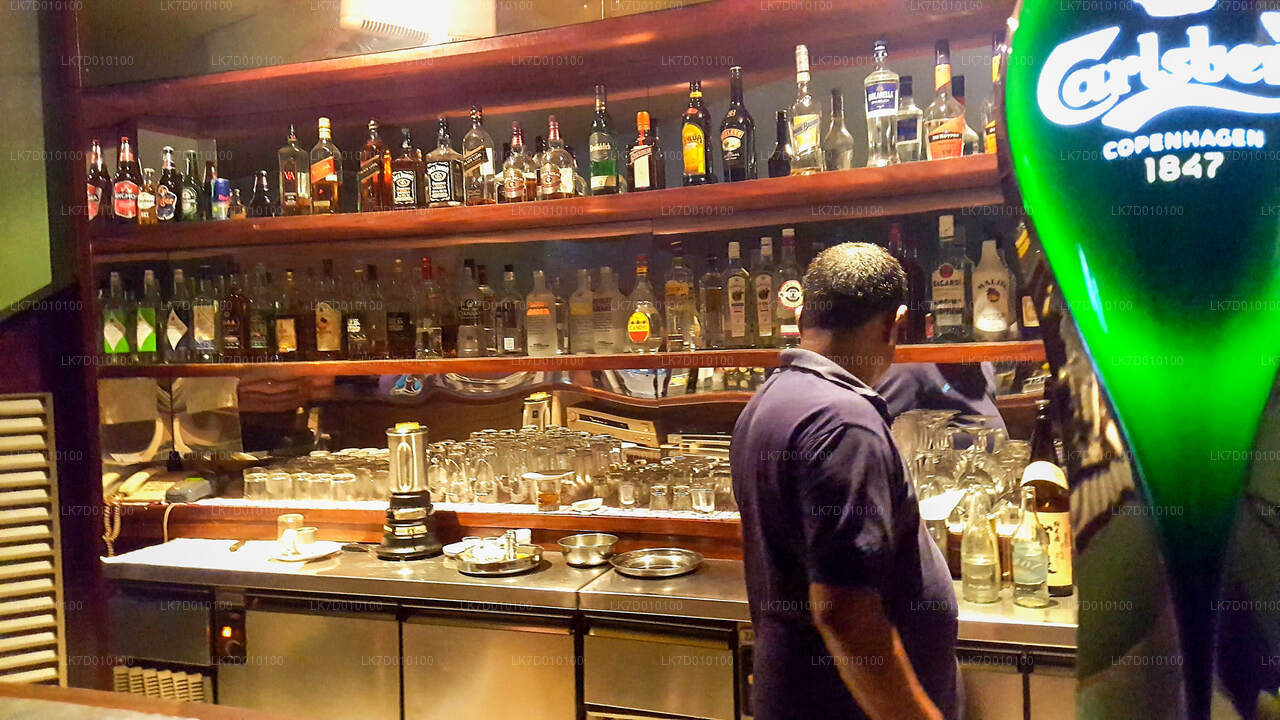 Dodgy Bar Walking Tour from Colombo City