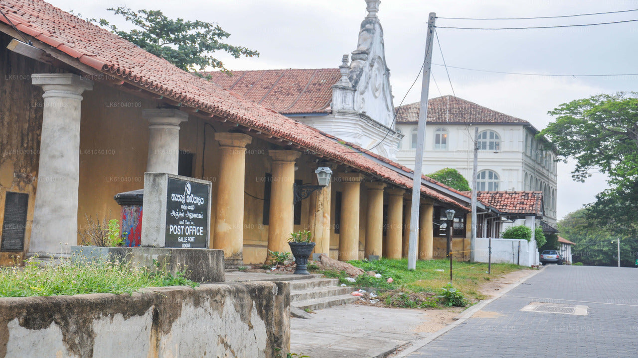 Galle Fort Walk with a Local