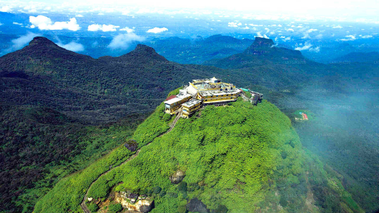 Scenic Adam's Peak by Helicopter from Bentota City