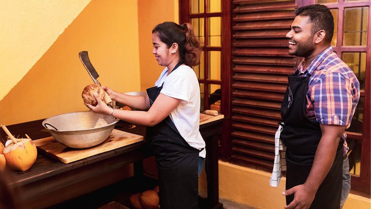 Market Tour and Cooking Class from Colombo City
