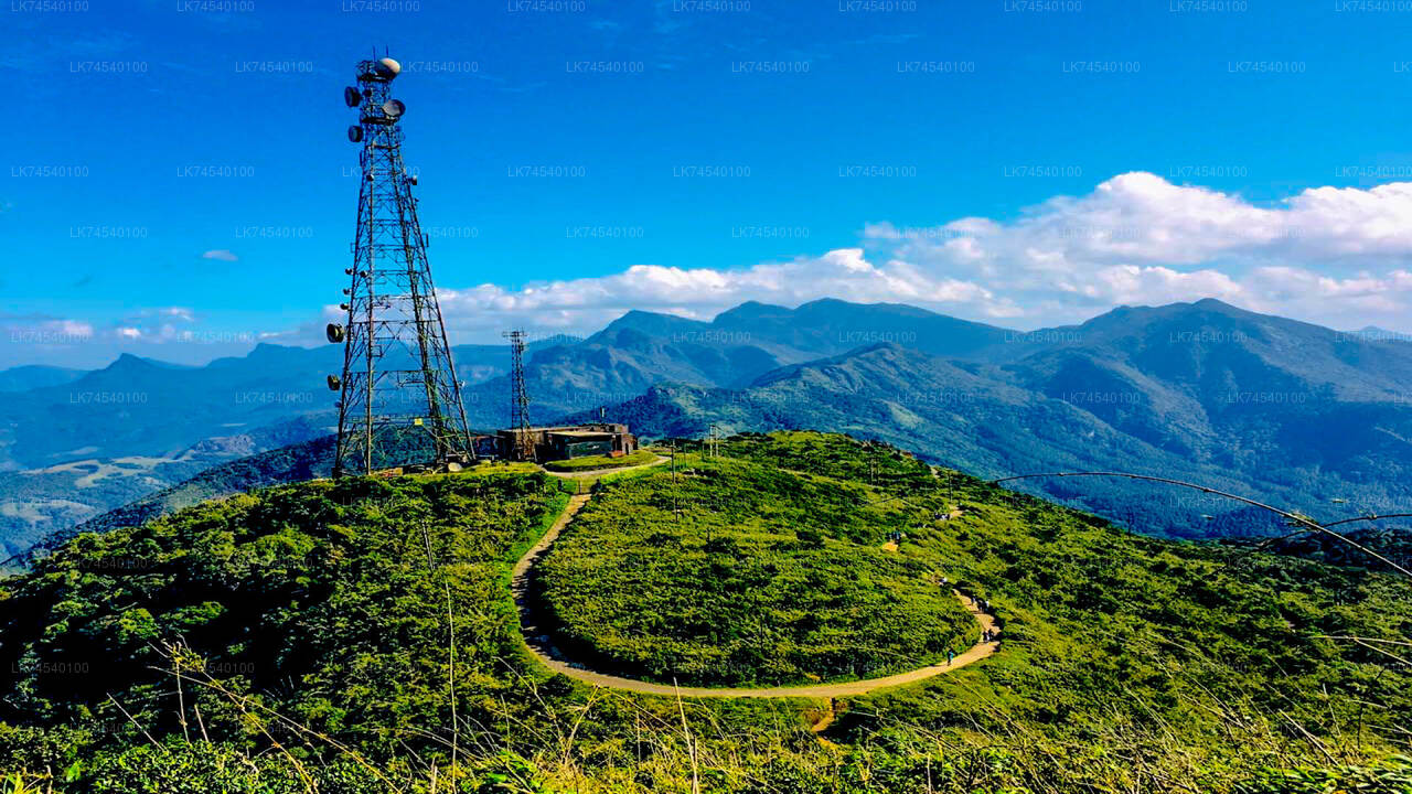 Hiking to Riverston Highlands from Matale City