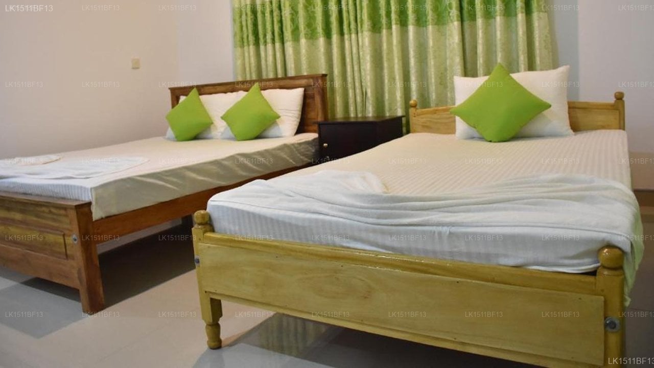 Green Palace Hotel