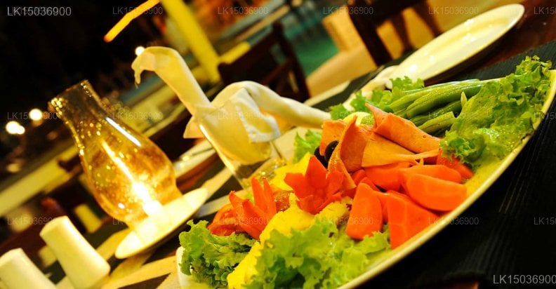 Golden Star Beach Hotel