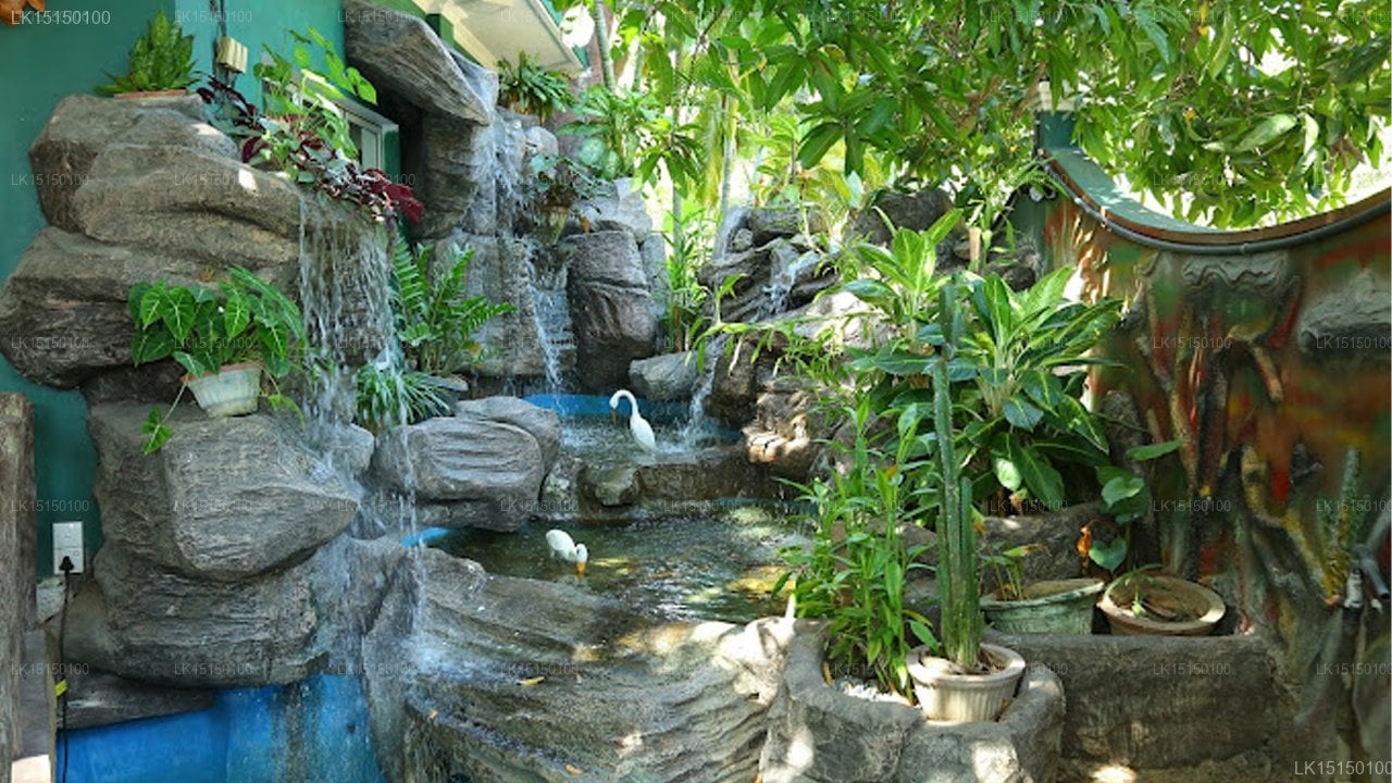 Green Garden Hotel