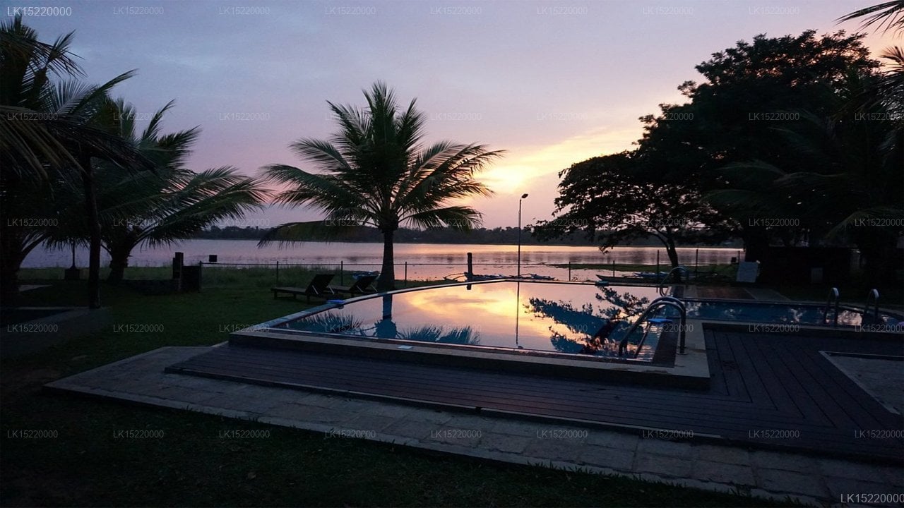 Hotel Lake Park
