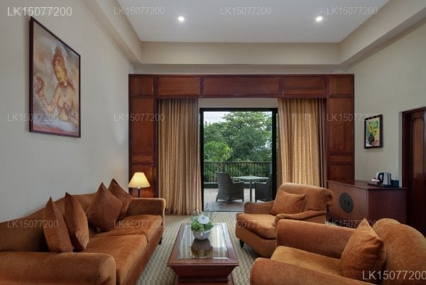 Regent Lodge