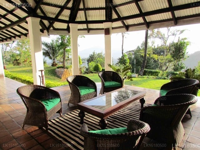 Kudaoya Villa