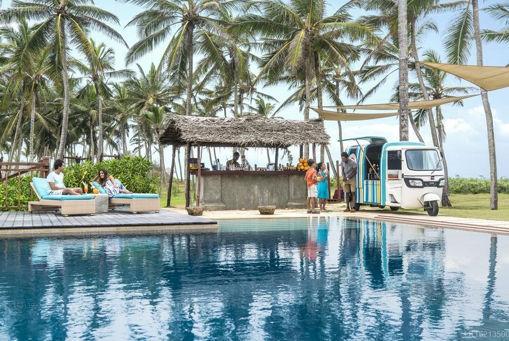 Golfové středisko a lázně Shangri-La, Hambantota