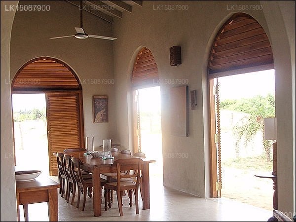 Khomba House