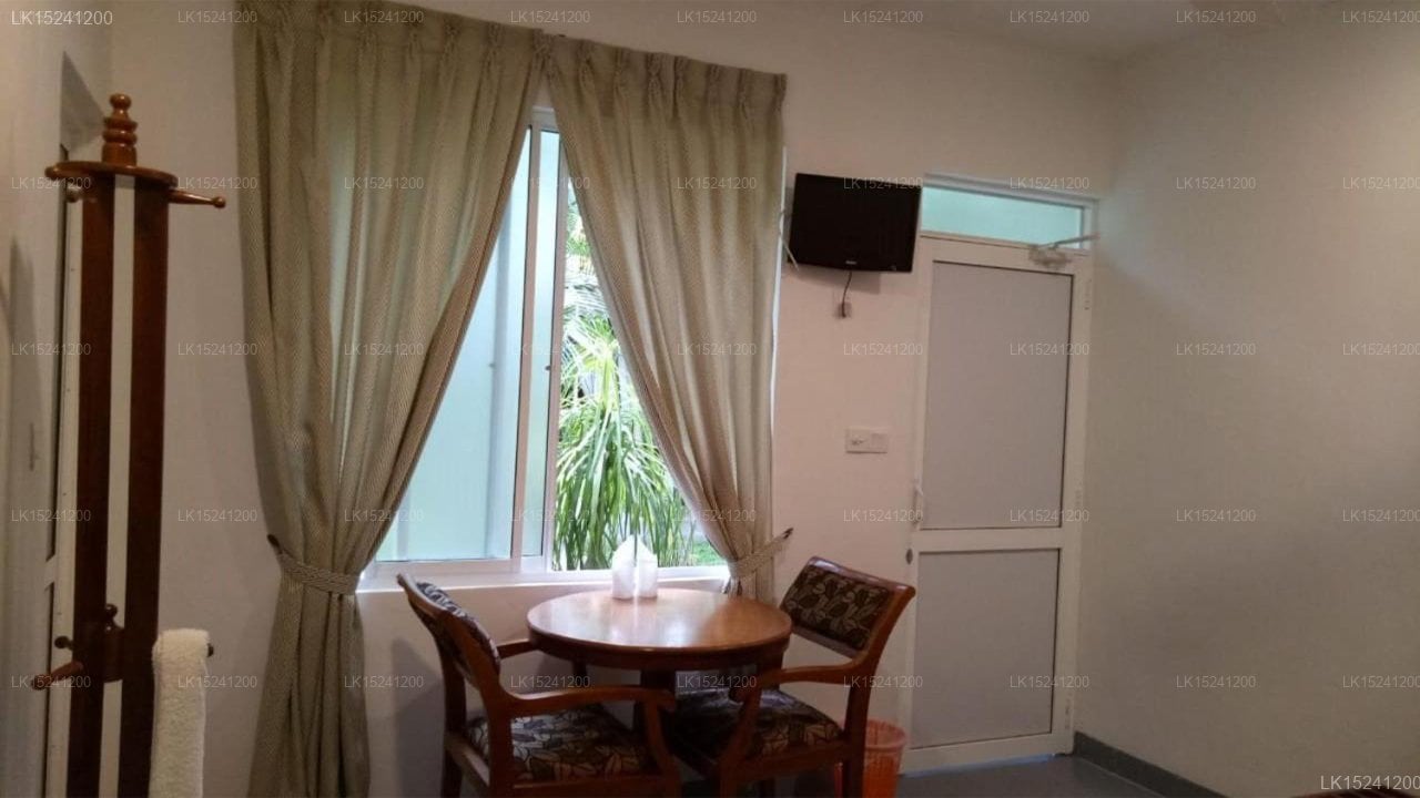 Garden Beach Hotel Kalutara