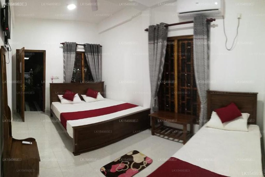 Surf Reef Dive Beach Palace, Trincomalee