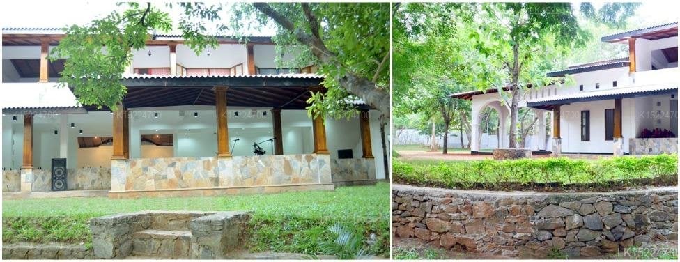 Grand Kalundawa Waterfront Resort