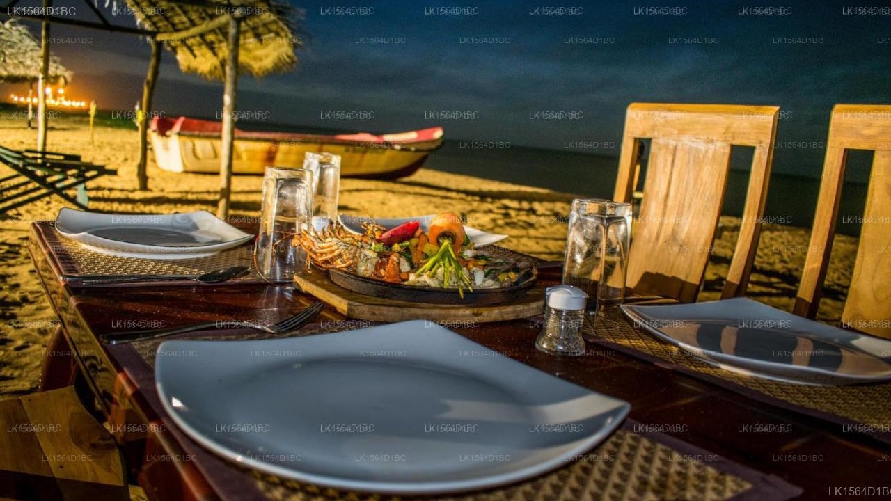 Omeesha Beach Hotel