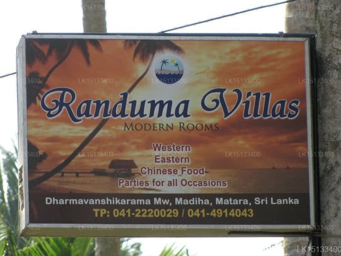 Randuma Villas