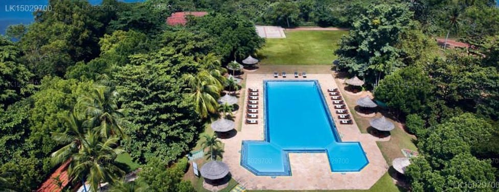 Gateway Airport Garden Hotel