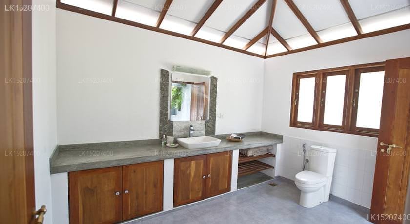 Nagenahira Beach Villa