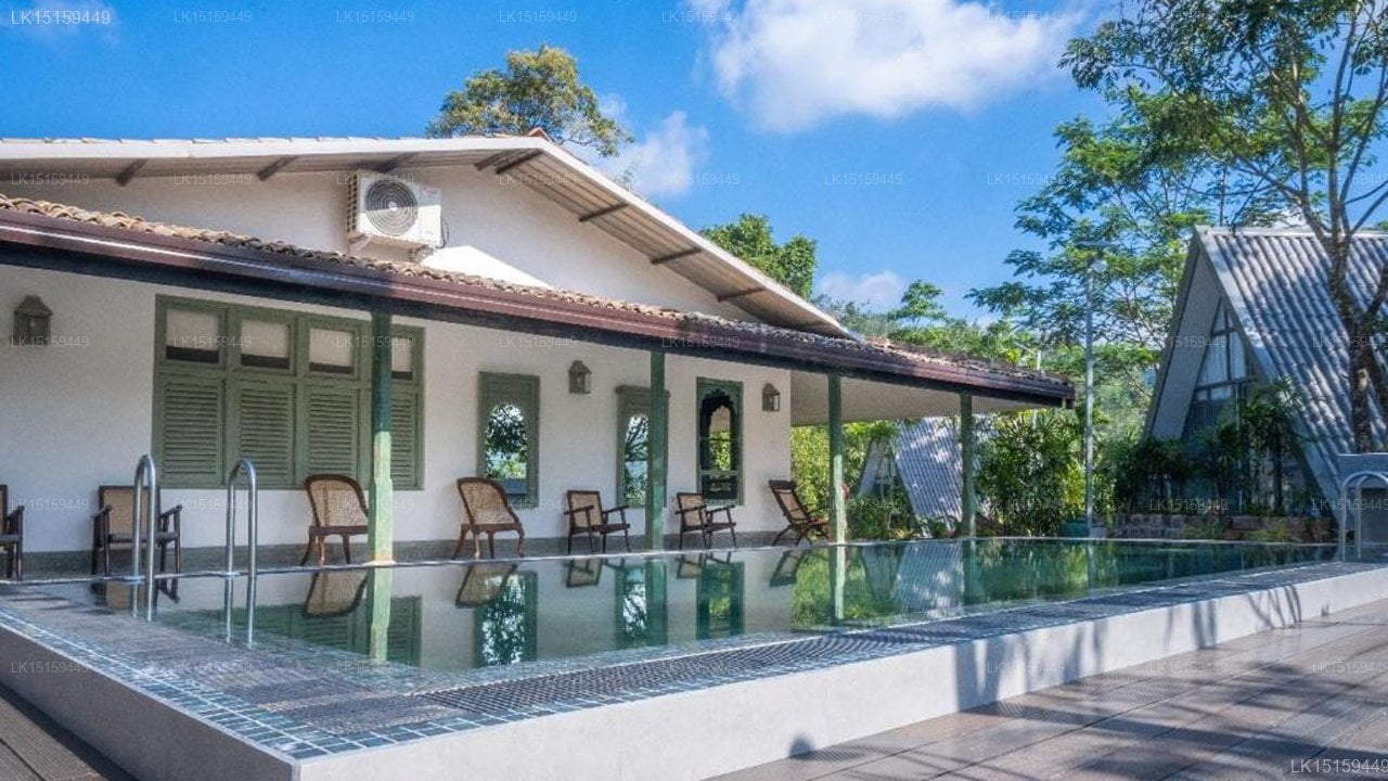 Sinharaja River Lodge,