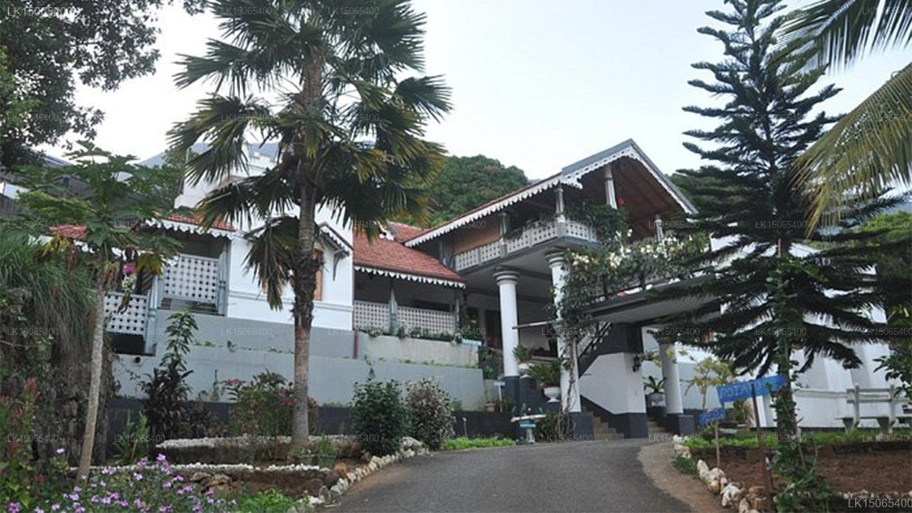 Mount Field Cottage