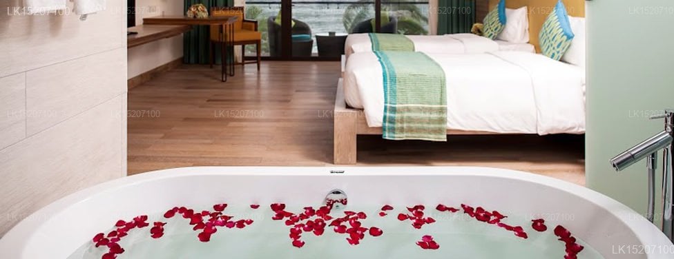 Reefs Edge Resort