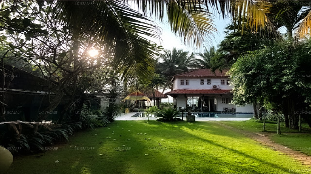 Induruwa Beach Villa
