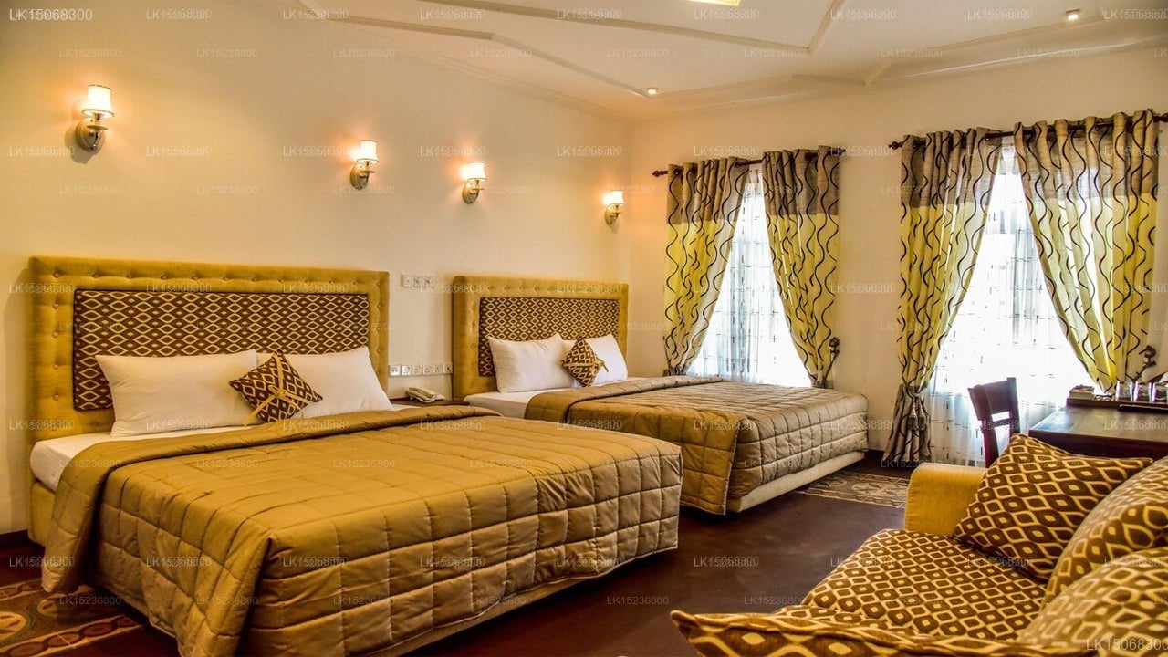 Tea Garden Hotel