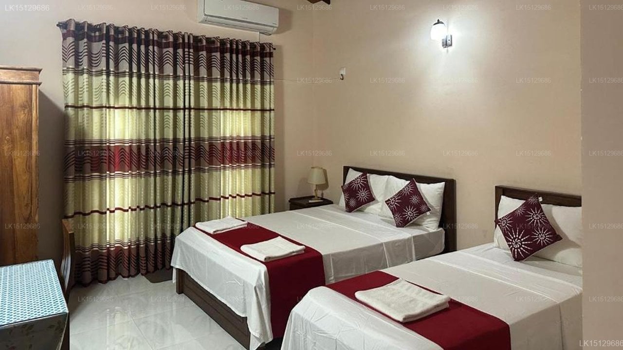 Lahiru Airport Hotel