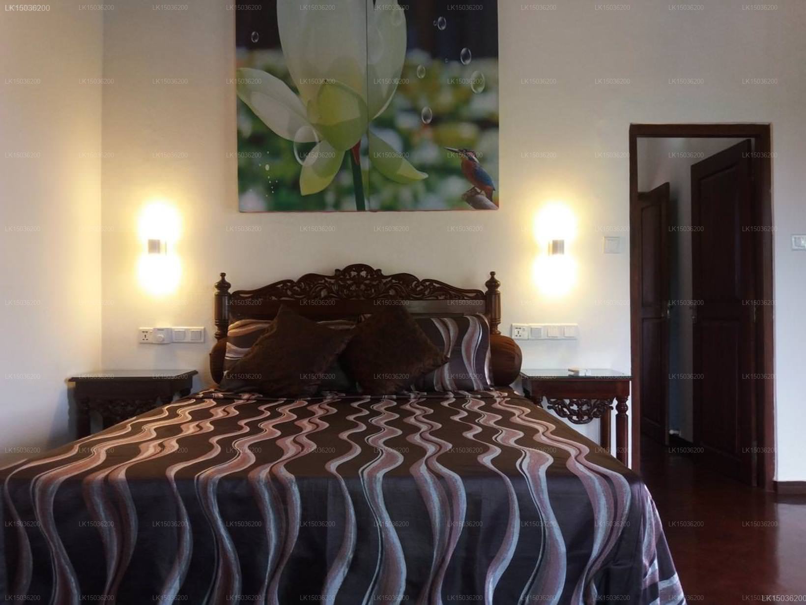 Asian Jewel Hotel