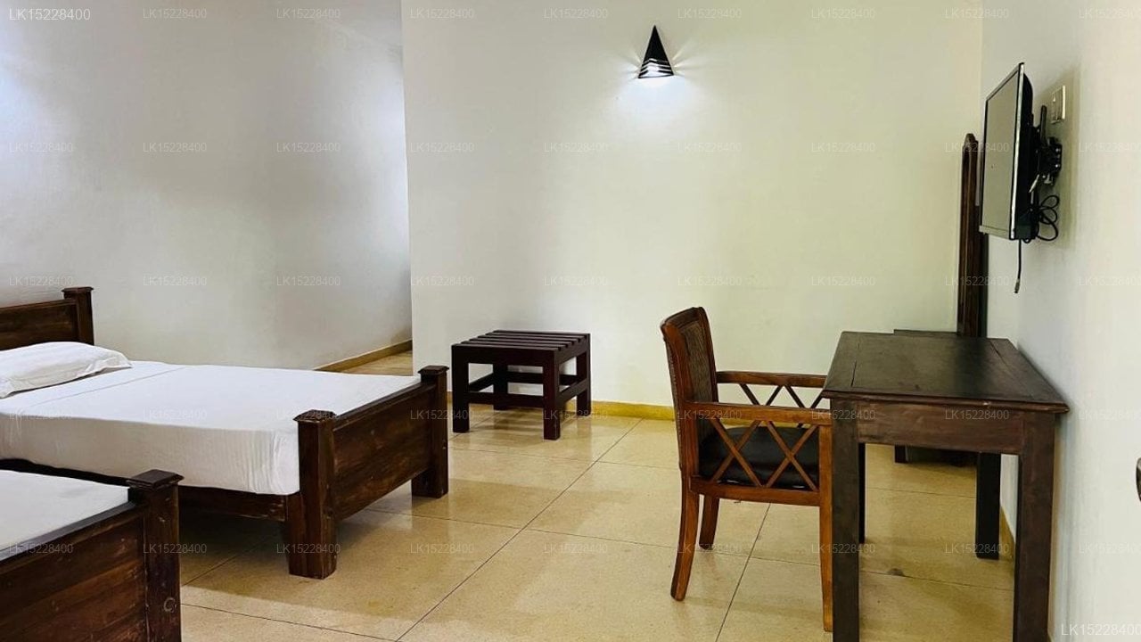 Kingfisher Resort & Retreat