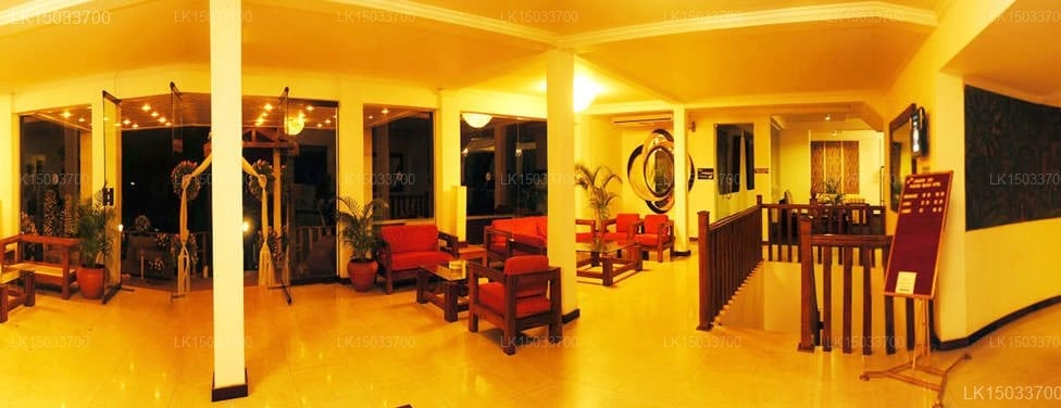 Peacock Beach Hotel