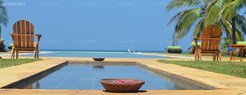 Bar Reef Resort
